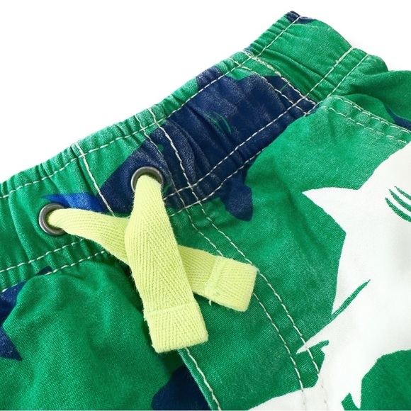 Mini Boden | Cotton Canvas Shark Shorts (4 yrs) 🦈 - Picture 2 of 5